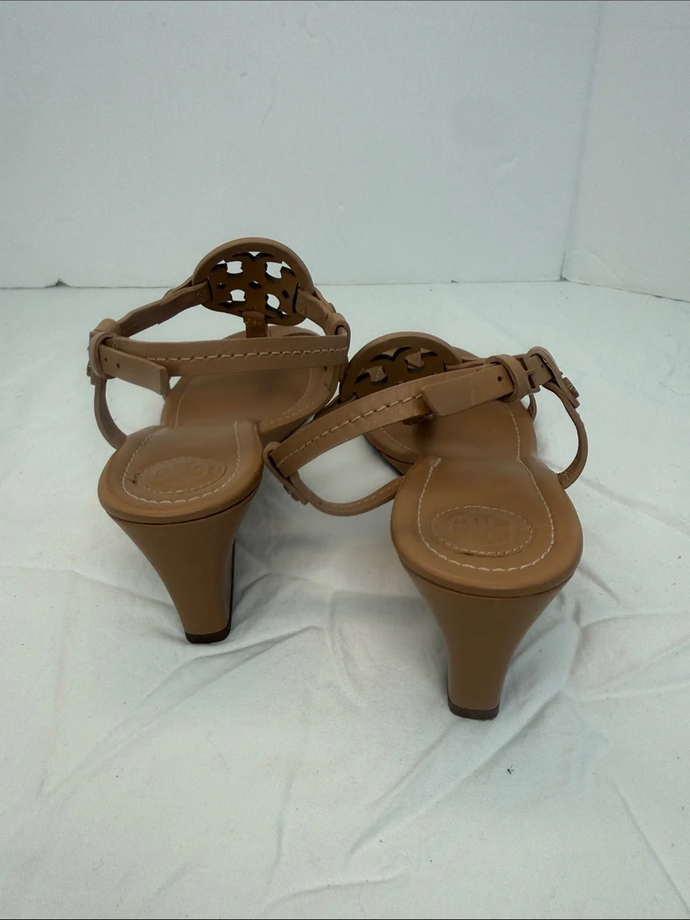 Women’s Tan Leather T-Strap Sandals